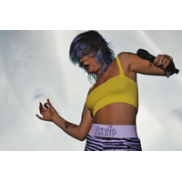 tove lo 66617760_404717746822823_5836220251428200568_n-sTk2g30X.jpg